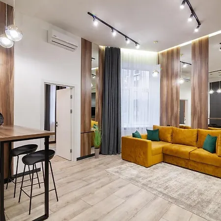 Royal On Leontovicha 7/2 Apartman Lviv