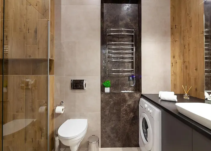 Royal On Leontovicha 7/2 アパート リヴィウ