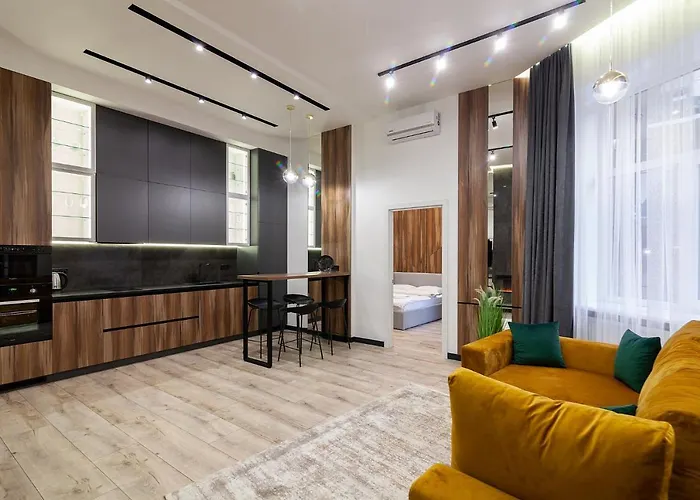 Royal On Leontovicha 7/2 דירה *