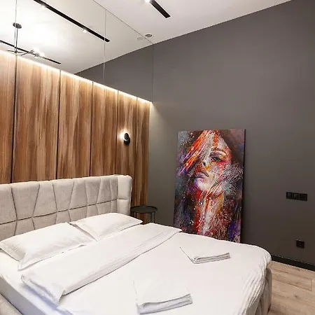 Royal On Leontovicha 7/2 Lviv